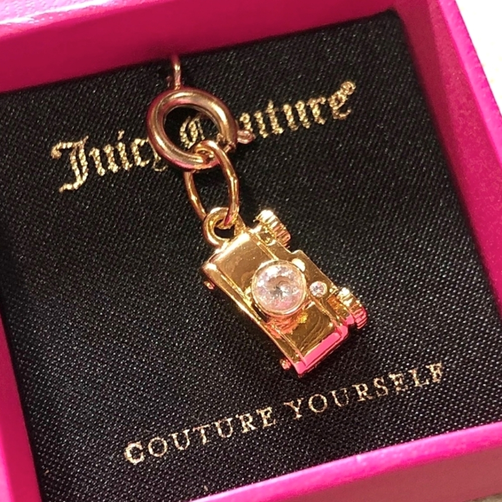 JUICY COUTURE MINI GOLD CAMERA